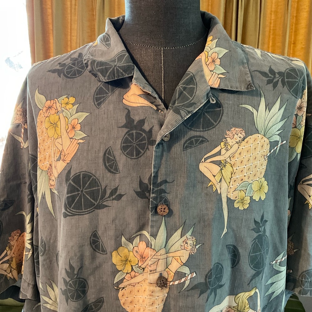 Tommy Bahama 100% Silk Button Down XXL - Picture 2 of 5